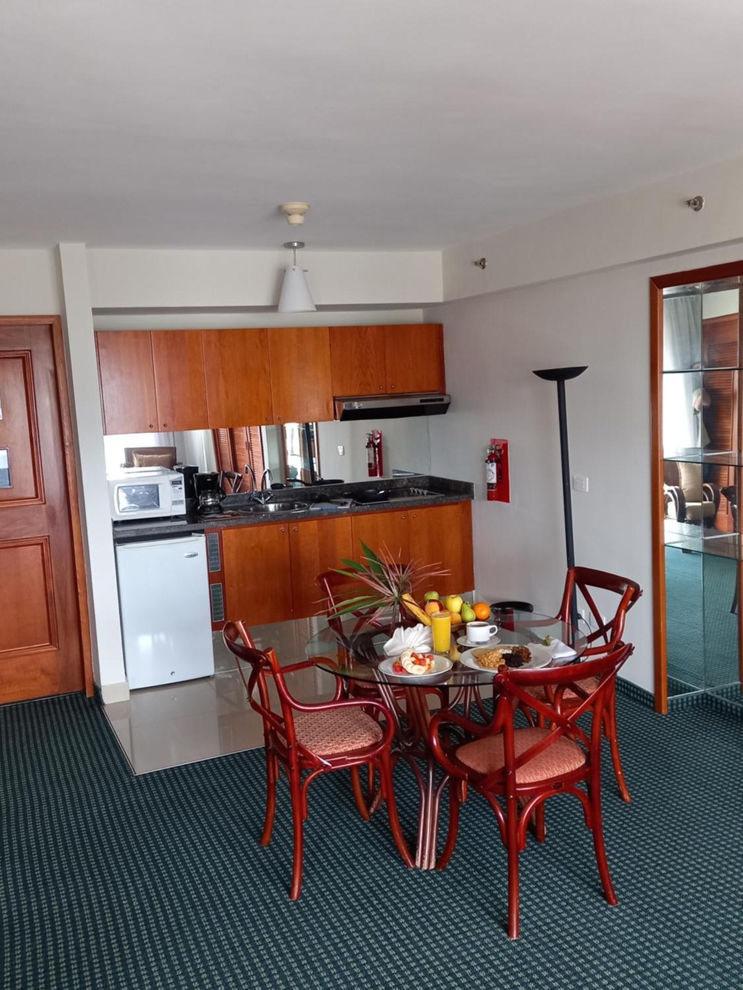 Altamira 5* Caracas